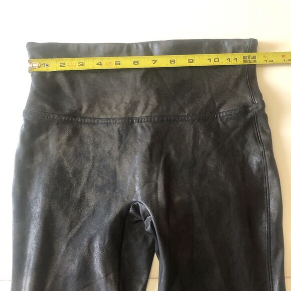 Spanx Leggings Black Faux Leather Metallic Stretch Pants Skinny Medium Petite - Picture 4 of 14